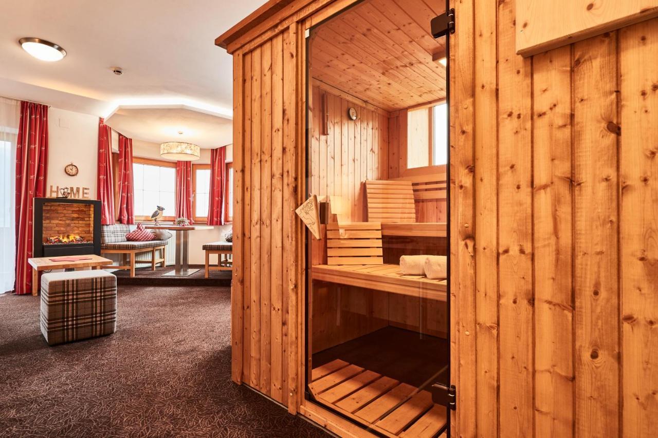 Ferienhotel Joerglerhof هينزنبرغ المظهر الخارجي الصورة