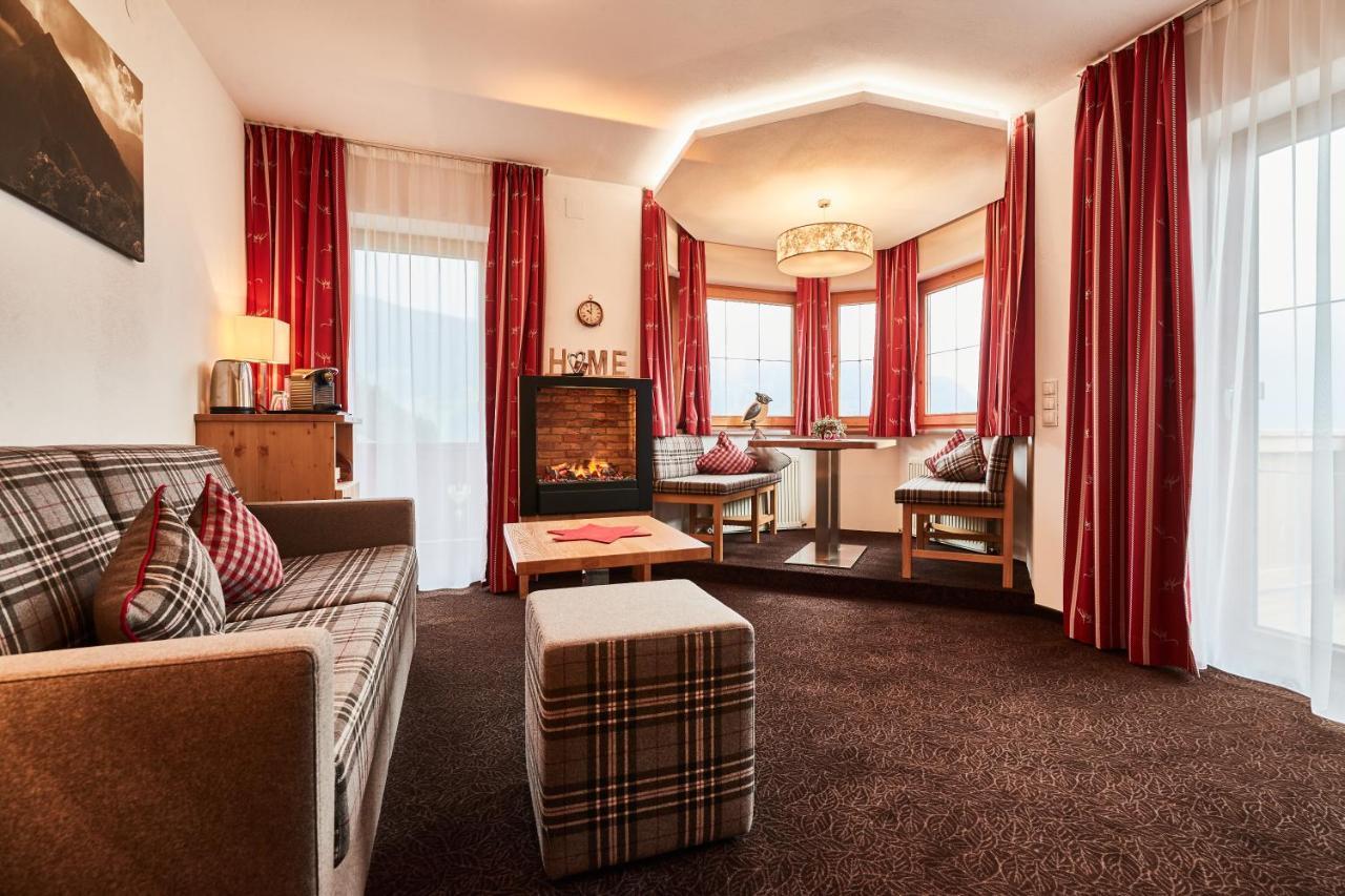 Ferienhotel Joerglerhof هينزنبرغ المظهر الخارجي الصورة